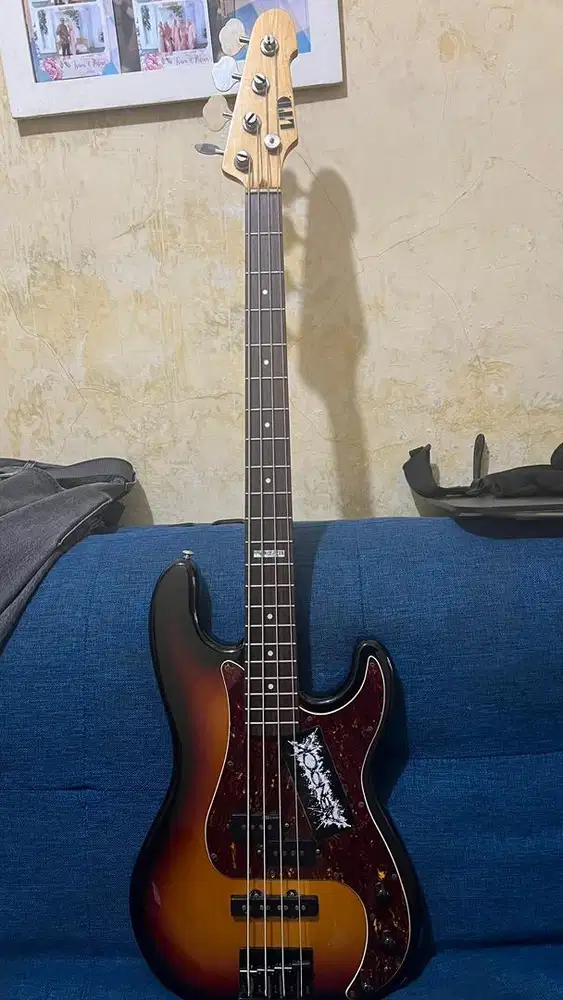 Bass ltd vintage 214 by ESP-bukan fender,ibanez,gnl