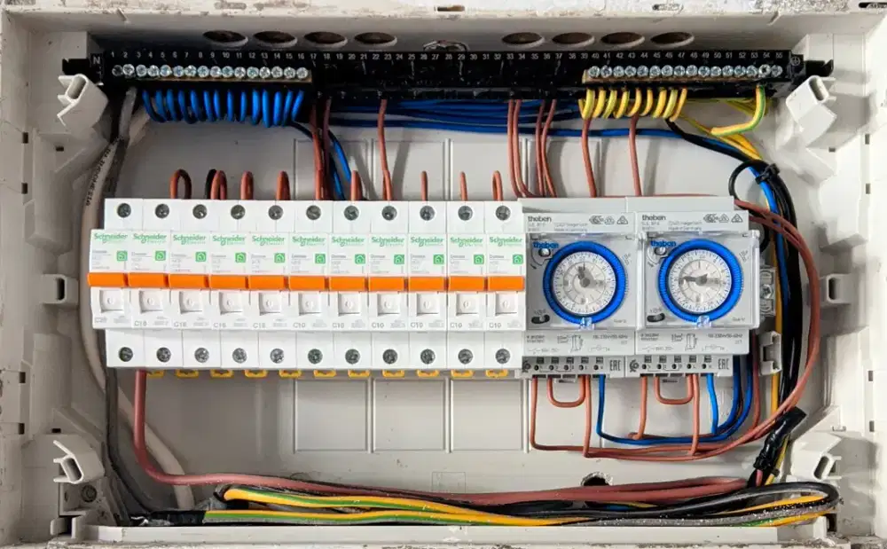 TUKANG LISTRIK SURABAYA