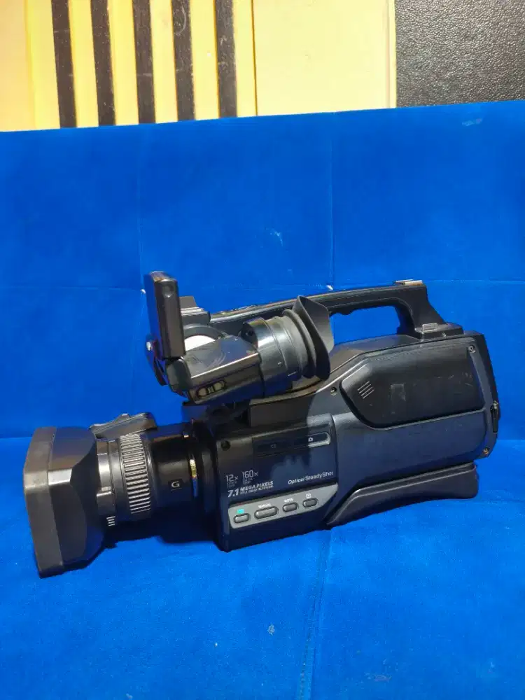 Kamera vidio sony sd1000 bagus