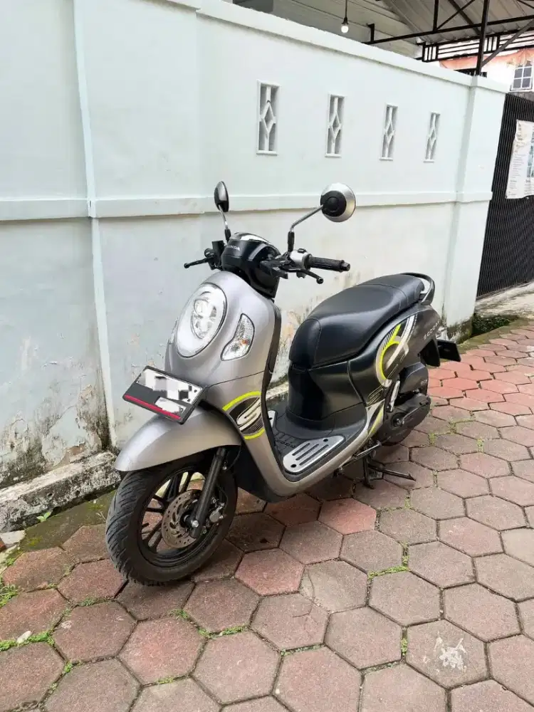 Motor bekas murah Honda scoopy tahun 2024
