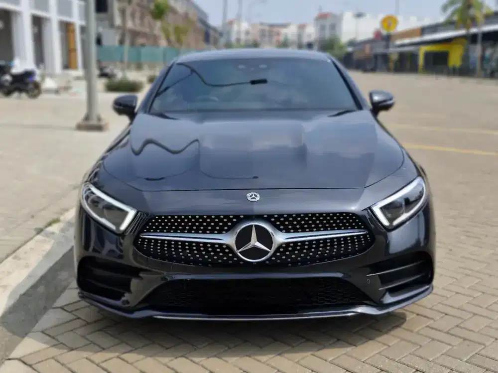 LIKE NEW - CLS 350 AMG 2020