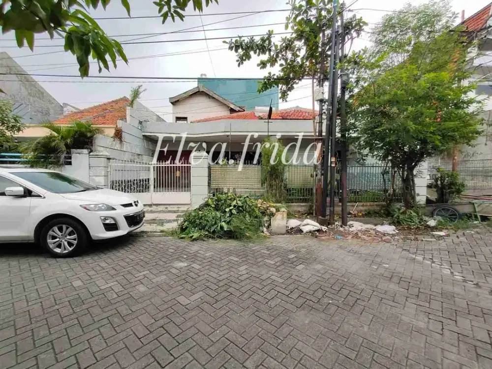 Dijual Murah Rumah Pusat Kota di Jl Rokan Darmo Surabaya
