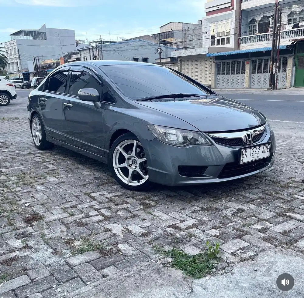 Honda Civic 2010 Bensin