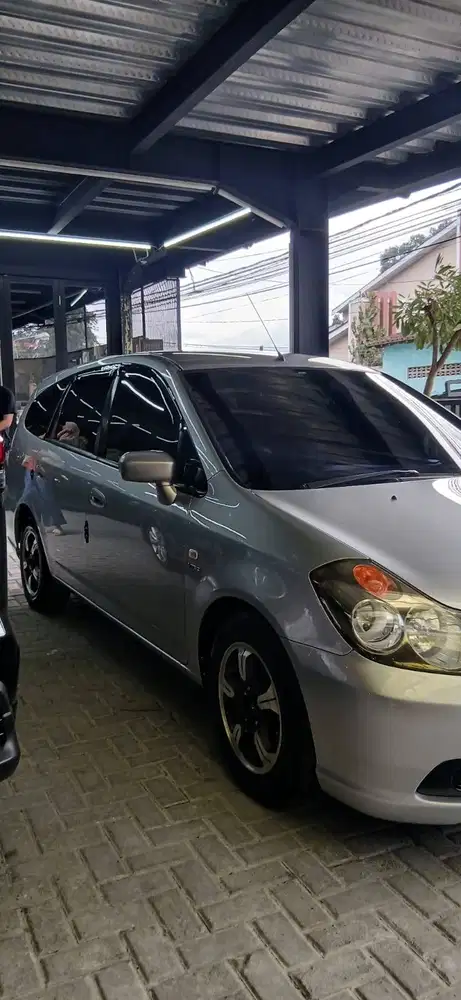 HONDA STREAM 2007, 1700  CC MANUAL