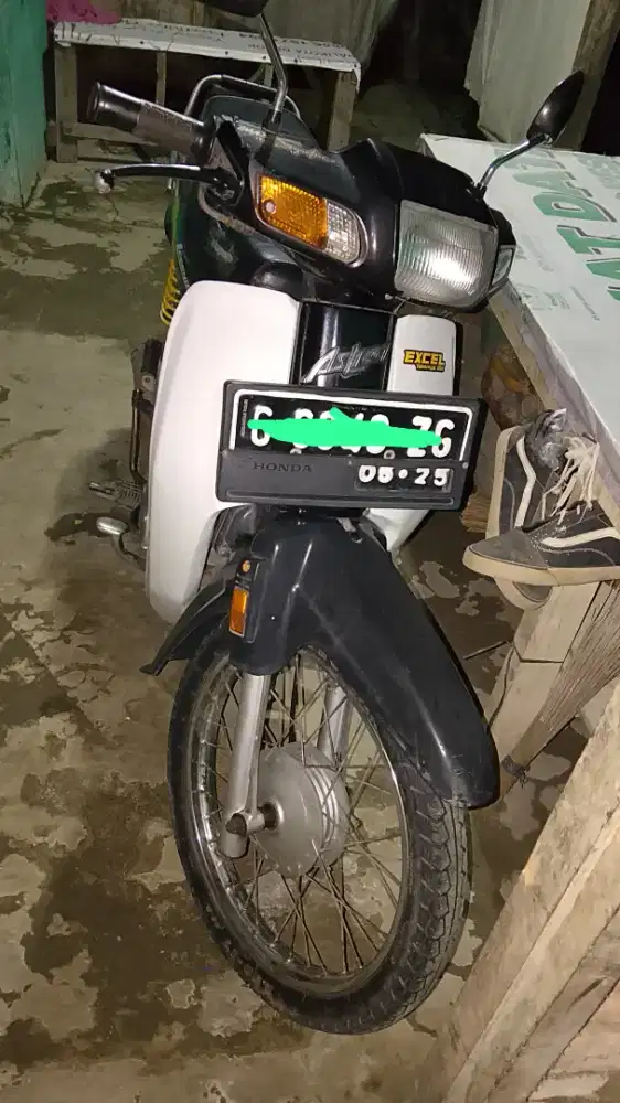 Dijual Honda Astrea 2002 surat2x lengkap