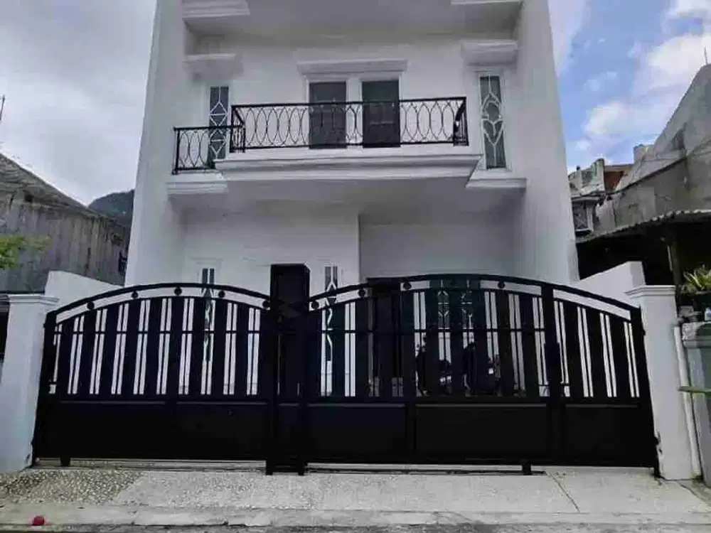 Jual Rumah Mewah Carport 2 Mobil Dalam Komplek Di Duren Sawit Jakarta Timur