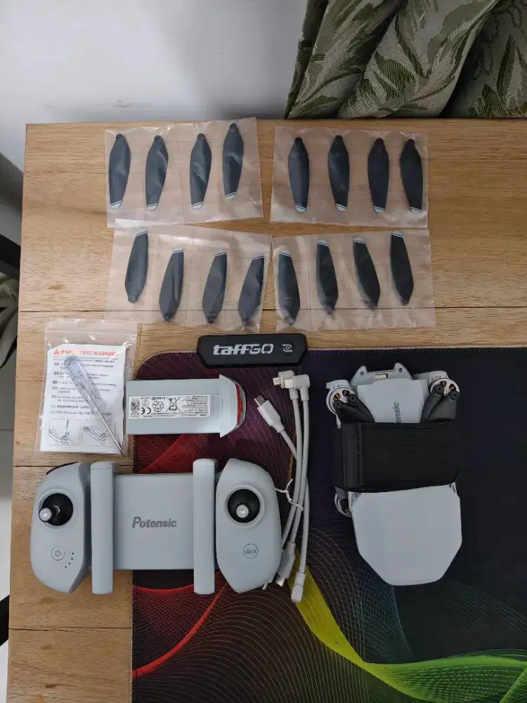 Drone Potensic Atom 4k