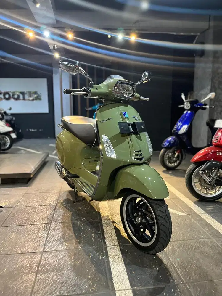PIAGIO VESPA MATIC SPRINT 150 IGET ABS FACELIFT TAHUN 2024