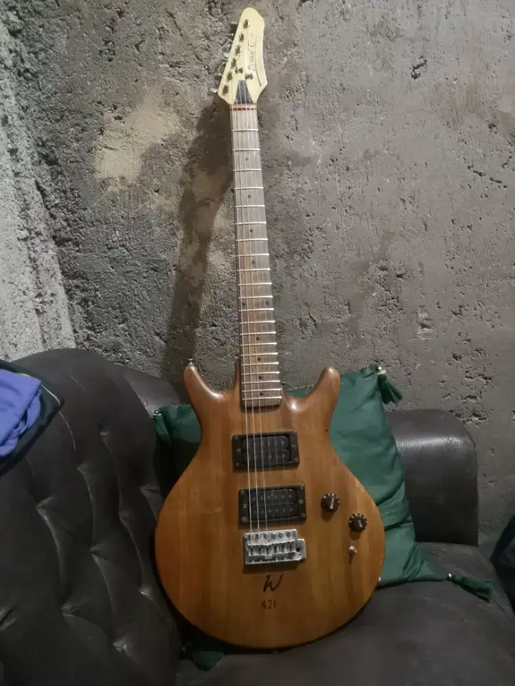 Gitar listrik Prince