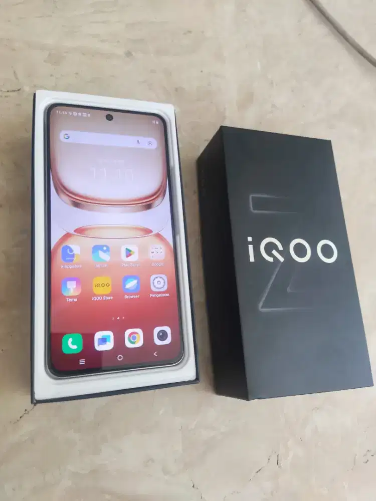 Iqoo z10r 12/256gb fulset like new