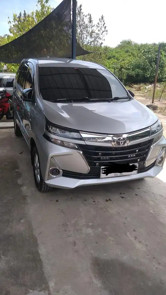 Di jual mobil avanza