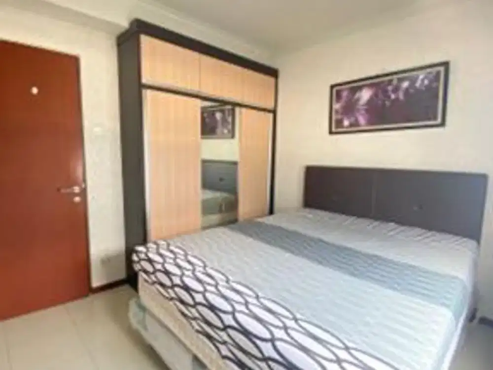 1BR full furnish view central park mall Apt.Royal mediterania garden