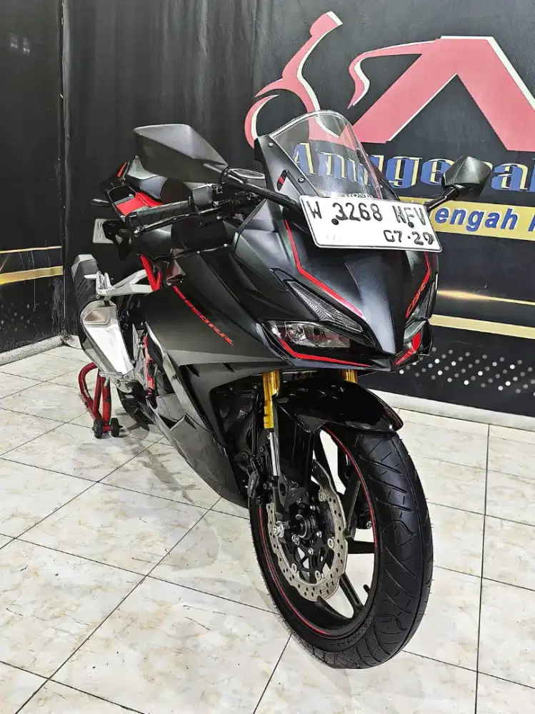 Tampil cakep Honda New CBR250RR REG 2024 odo 2rb