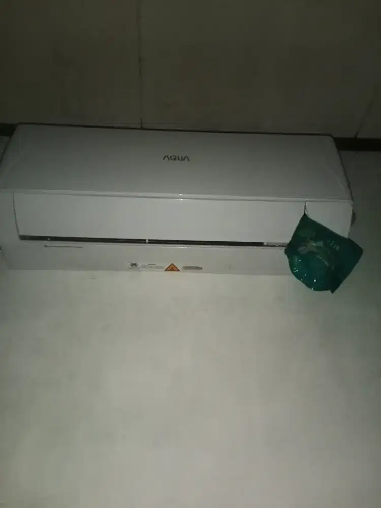 BORONGAN AC 1/2PK AQUA KULKAS DLL BACA INFO
