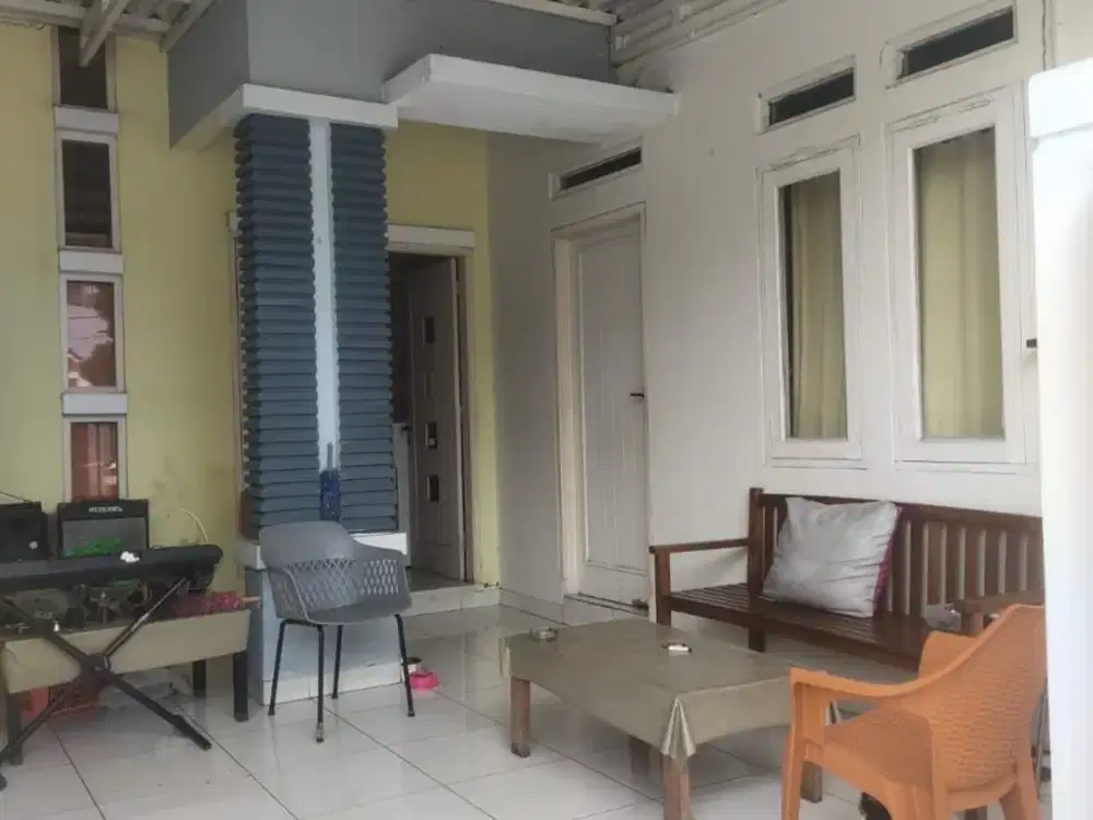Dijual rumah 1 lantai di cluster Aralia, Harapan Indah, Bekasi.