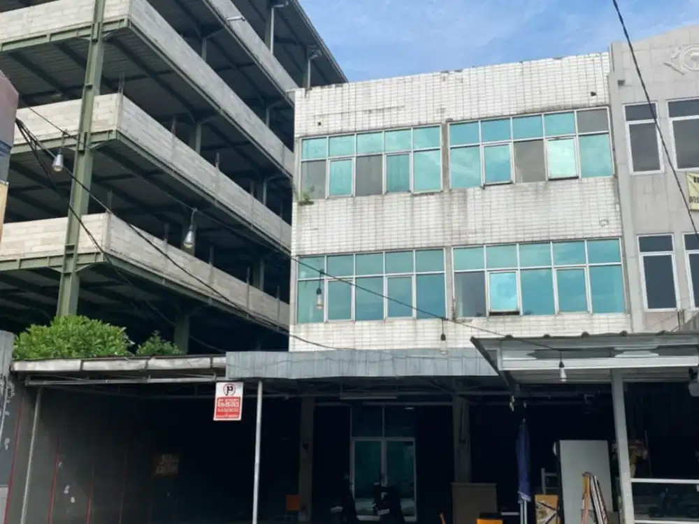 Dijual Ruko 3 Lantai di Pondok Bambu Jakarta Timur
