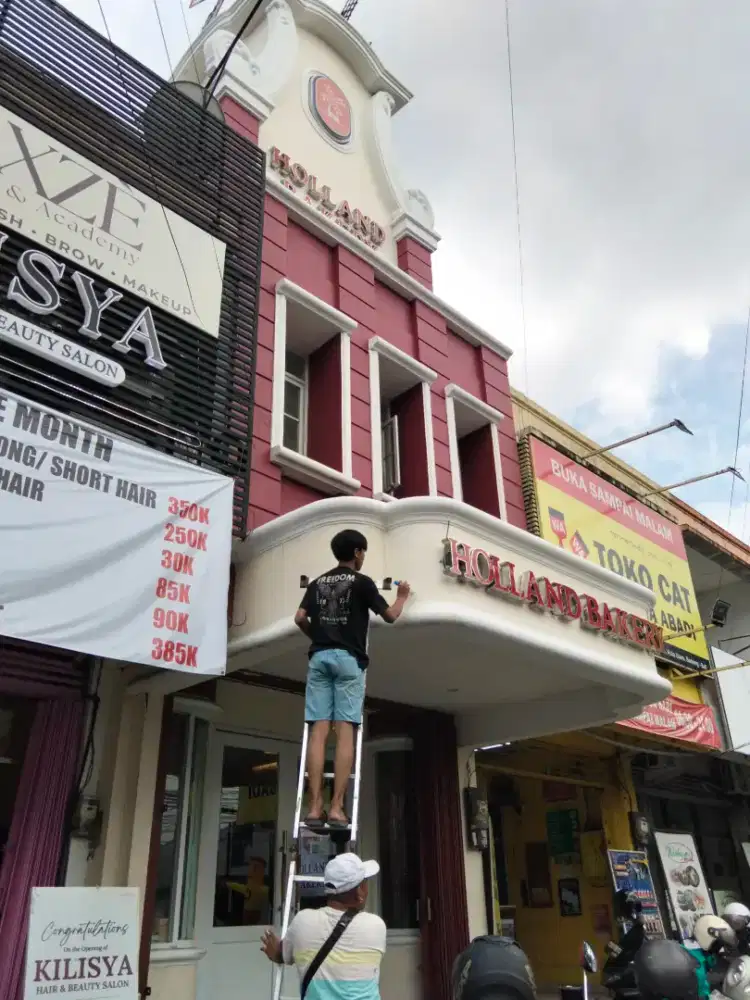 Tukang bangunan cat dinding waterproofing dak bocor dan dinding bocor