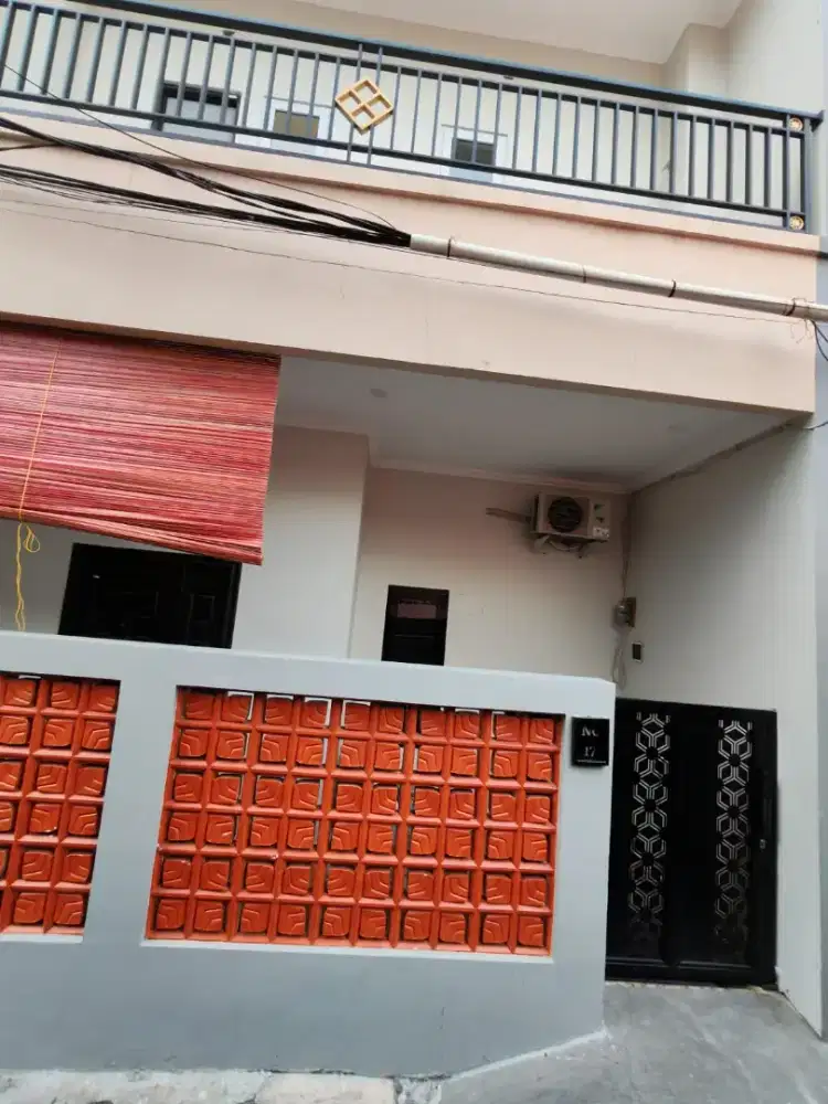 Rumah Minimalis 2Lantai di Rawa Selatan – Lokasi Tenang, Bangunan Baru