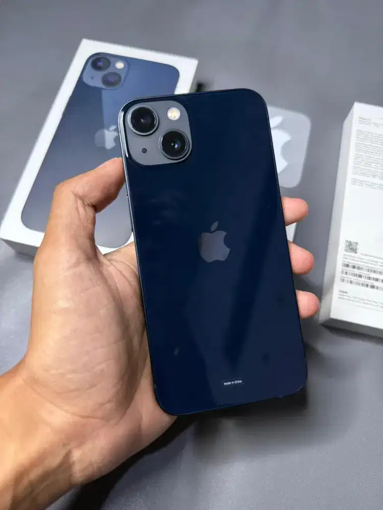 iPhone 13 128Gb iBox Garansi Aktif Sampai Februari 2027