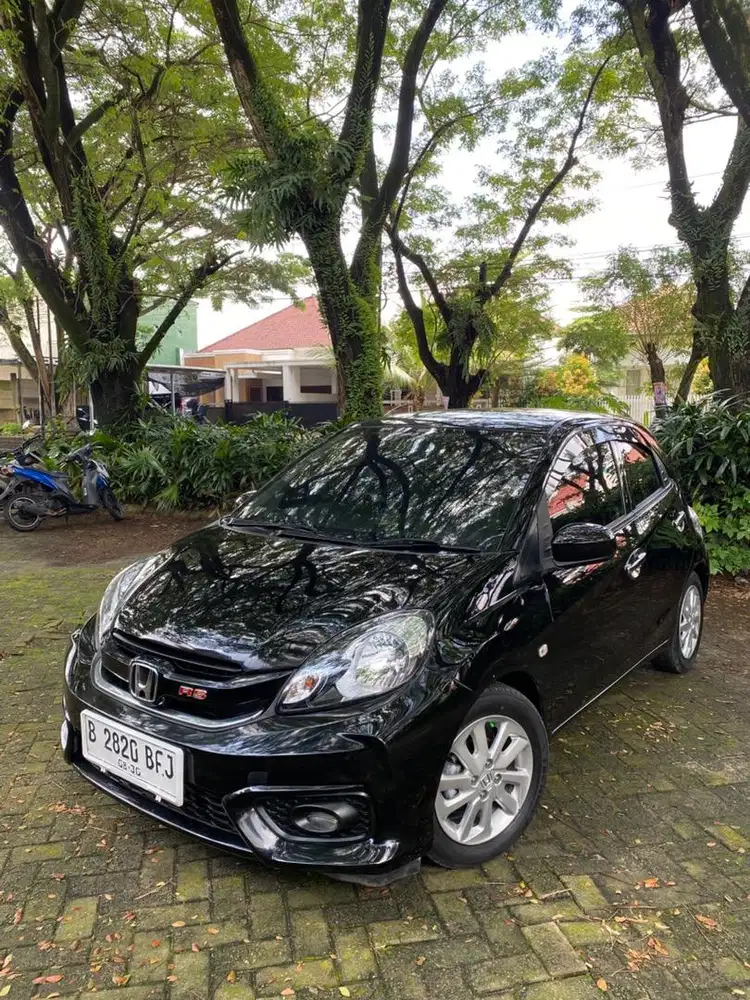 BRIO E MATIC 2015 UP RS