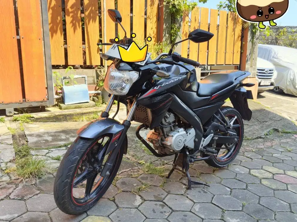 Yamaha vixion 2015 hitam