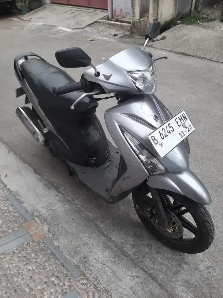 Suzuki Spin 2006 ss lengkap mesin bagus,stater hidup plat B Depok