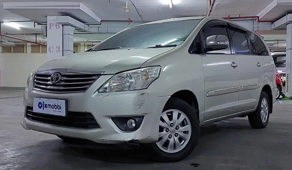 TDP 7,JT, Toyota Kijang Innova 2.0 G Bensin-AT Silver 2012