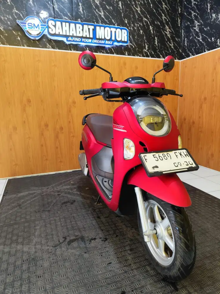SCOOPY STYLISH KEYLESS TH 2025 SIAP PAKAI