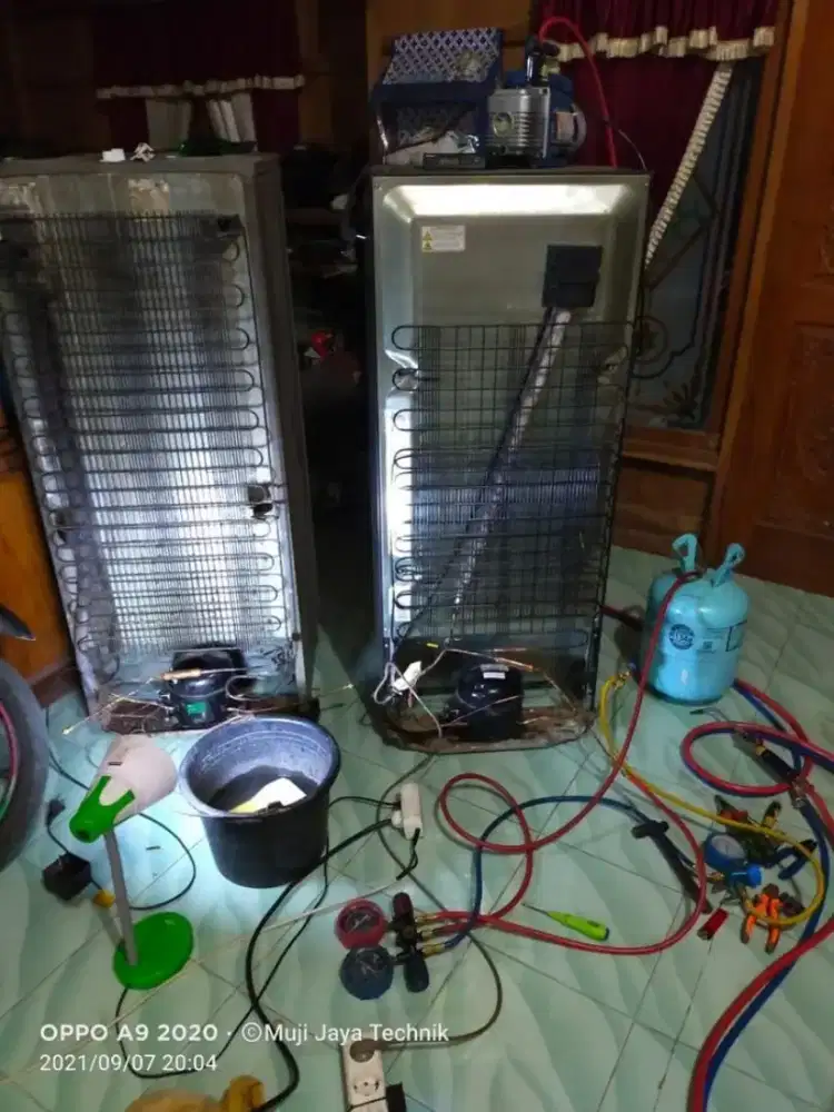 jasa servis ac kulkas frezer showcase mesin cuci dan bongkar pasang ac