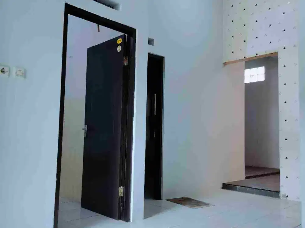 RUMAH DEKAT EXIT TOL BUAHBATU MURAH 550JT NEGO