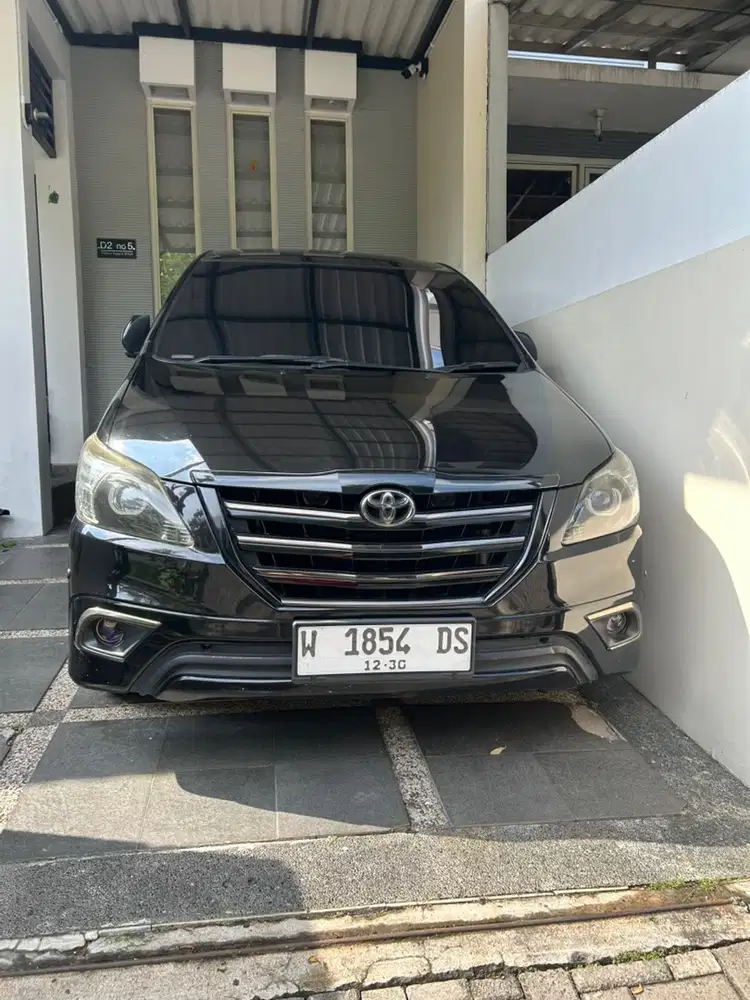 Toyota Kijang Innova 2014 V Diesel Matic 2KD Istimewa