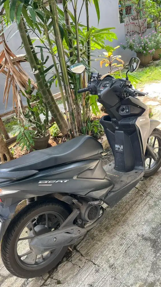 Dijual Honda BeAT Deluxe 2024 Keyless – Kondisi Istimewa (Like New)
