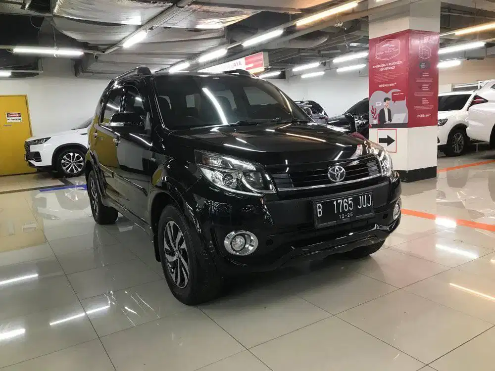Toyot Rush 2015 G at siap pakai