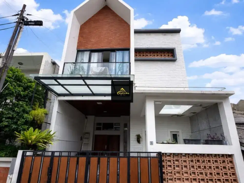 D56.RUMAH CANTIK MINIMALIS SIAP HUNI LOKASI DALAM KOMPLEK DI PONDOK BAMBU JAKARTA TIMUR
