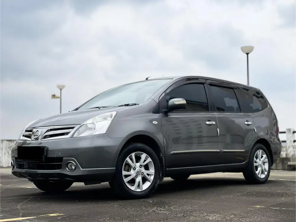 NISSAN GRAND LIVINA 1.5 XV ULTIMATE AT 2012