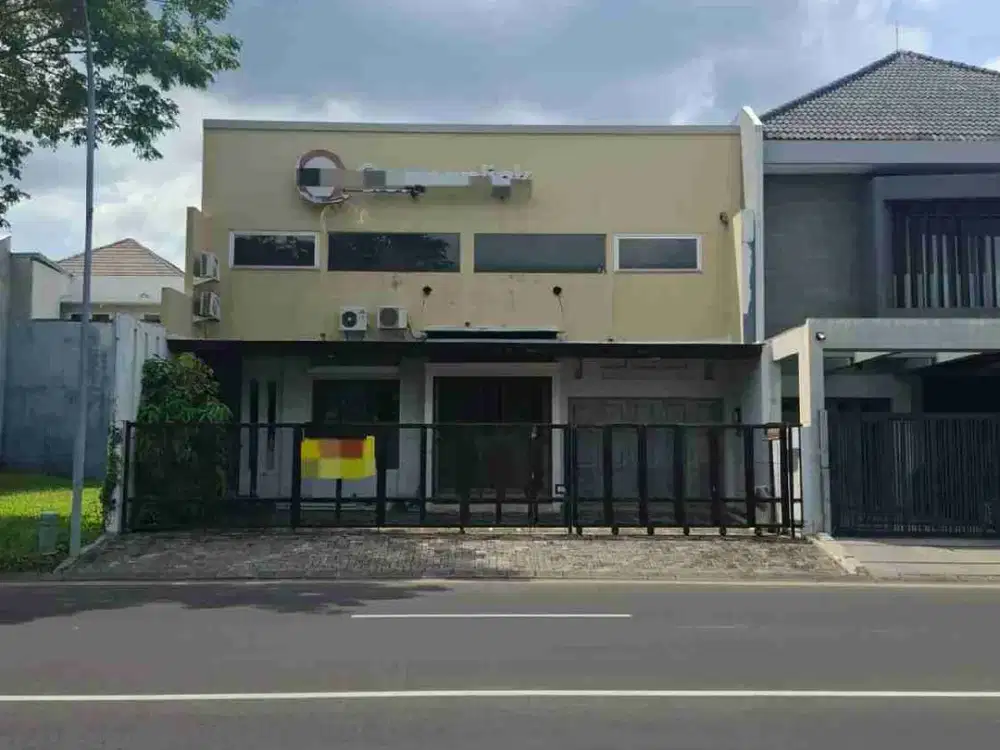 DIJUAL RUMAH KOMERSIAL NOL JALAN RAYA CITRALAND UTAMA