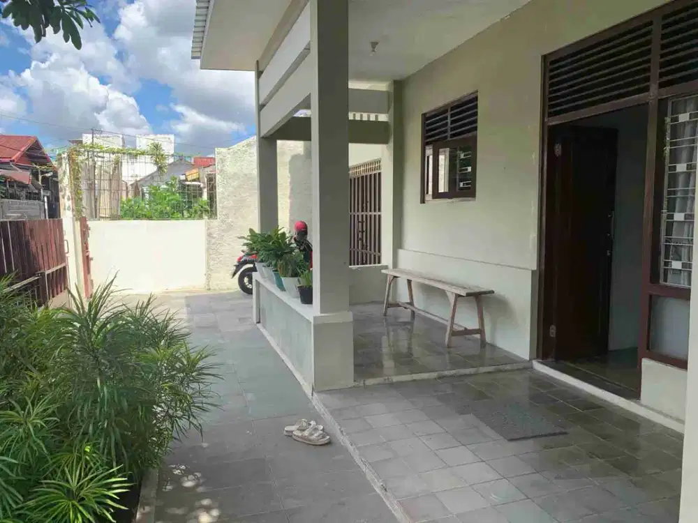 Rumah luas klasik furnish di tegalrejo kota Jogja