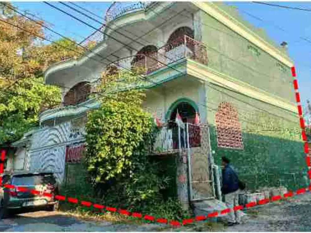 DI JUAL RUMAH
PERUM GIRI ASRI BLOK AD NO 25
KEL. : NGARGOSARI
KEC. : KEBOMAS 
KAB  : GRESIK