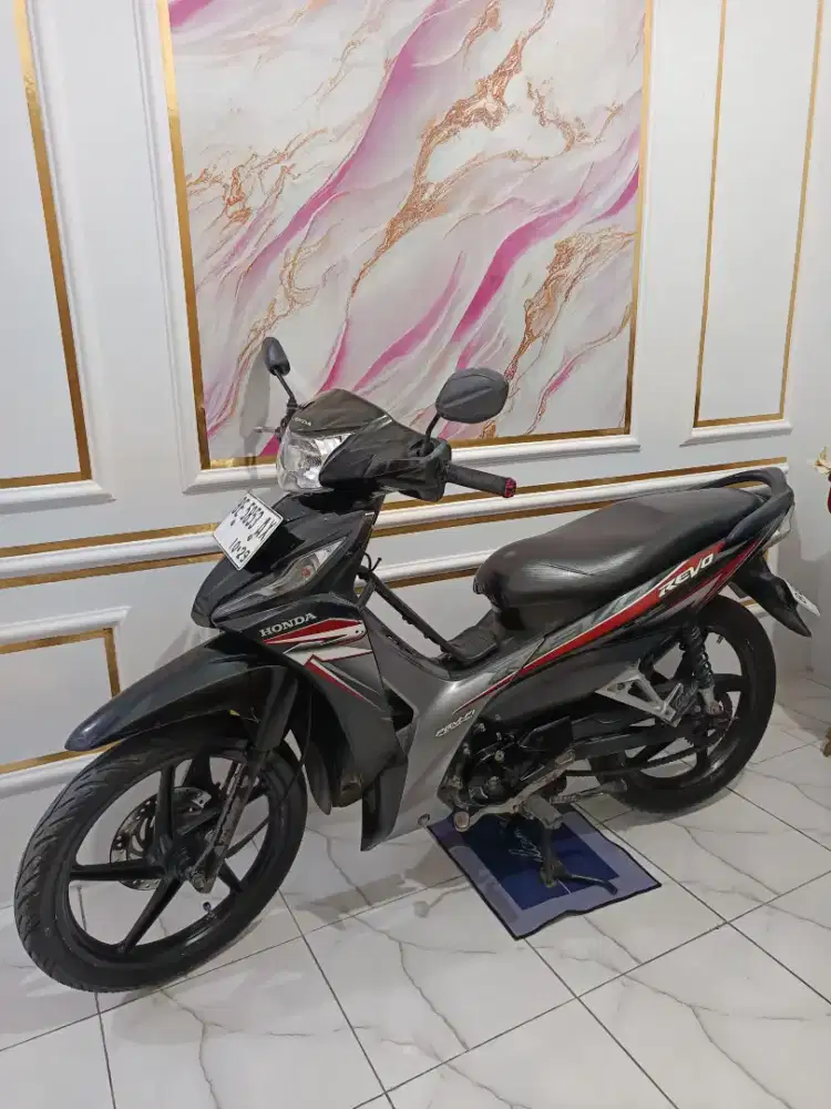 Honda Revo Absolute 2014 fi lengkap pajak hidup