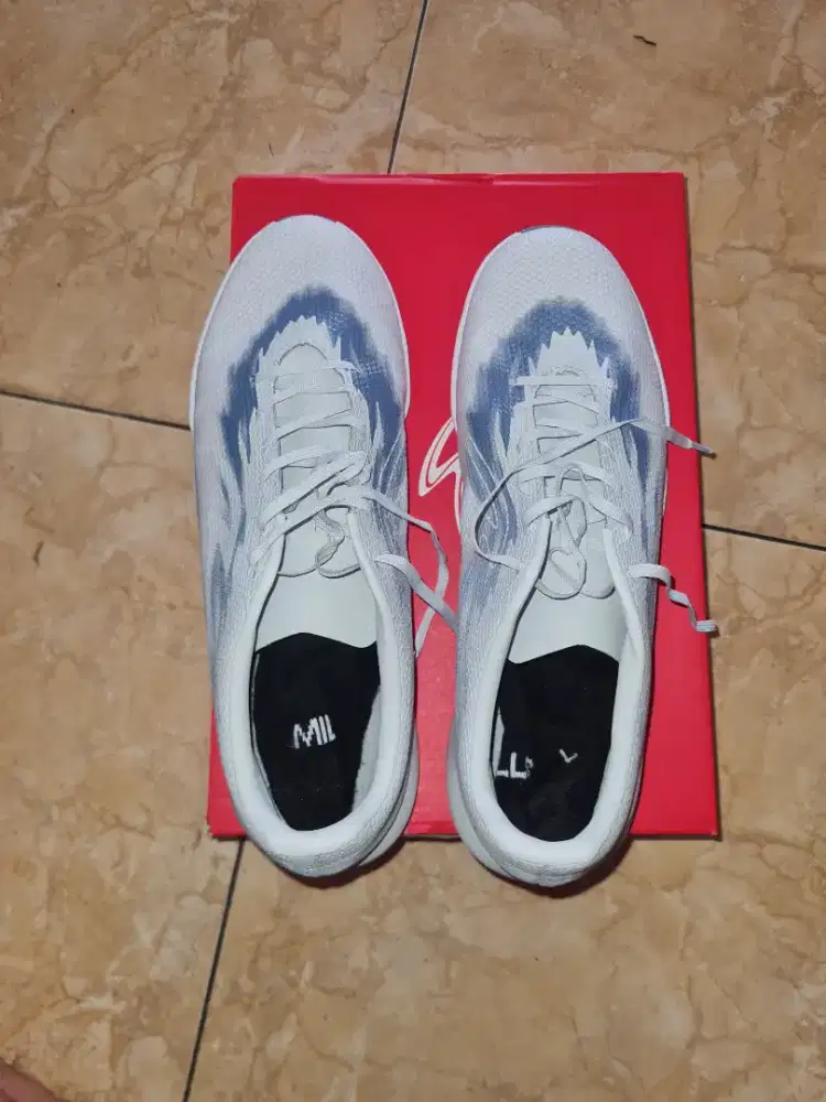 Sepatu futsal Specs alpha fury pro ( 1x pakai