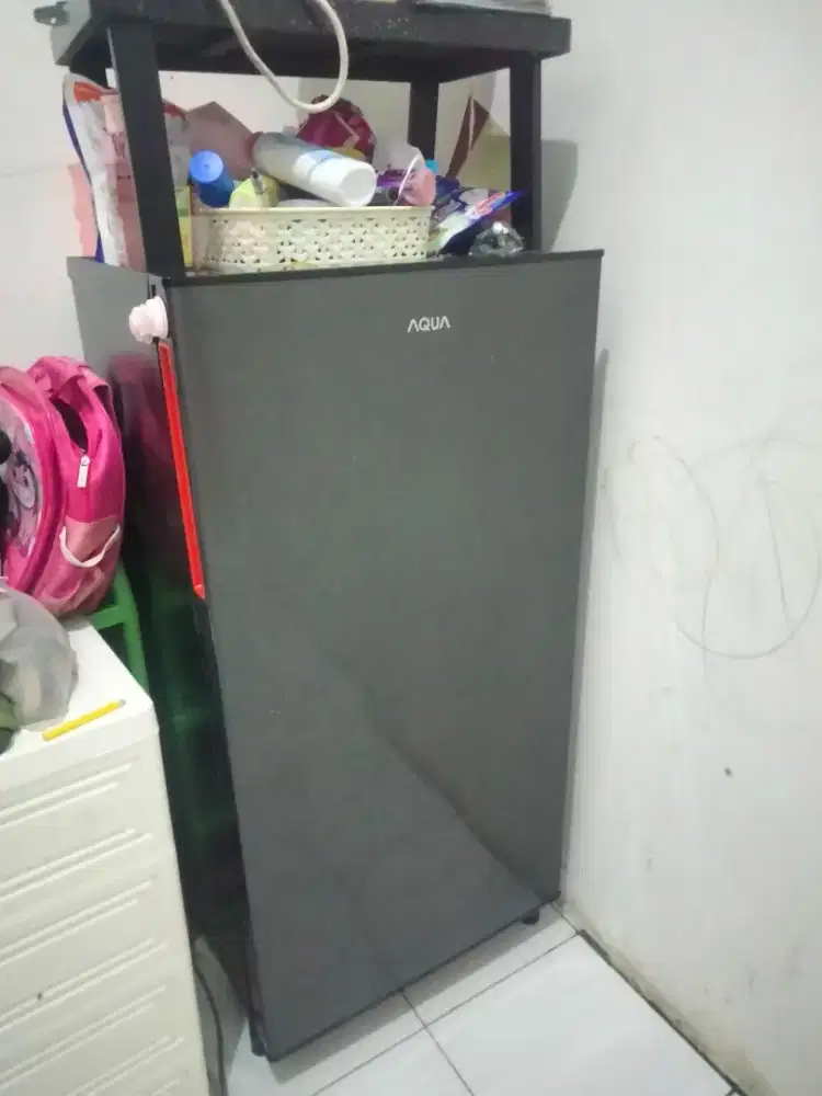 Sharp aqua masih mulus dingin