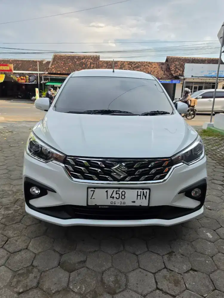 Ertiga gx hybrid matic tahun 2023