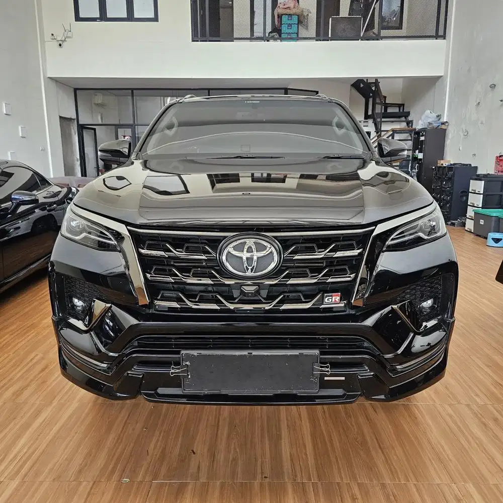 Toyota Fortuner GR 2.8