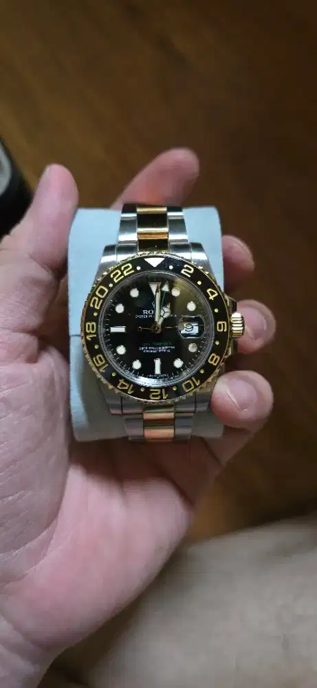 Jual BU Rolex Gmt master II 116713LN 2015 Lengkap Box Papernya
