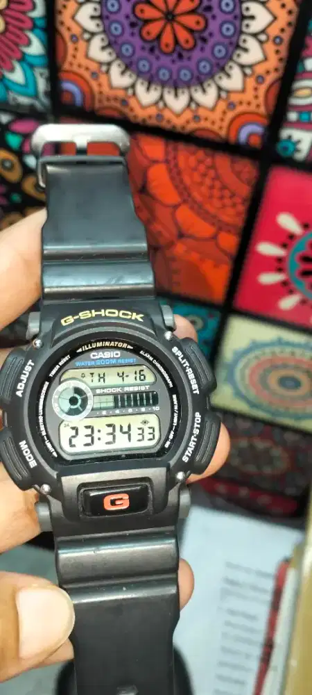 Jam tangan G-Shock DW 9000