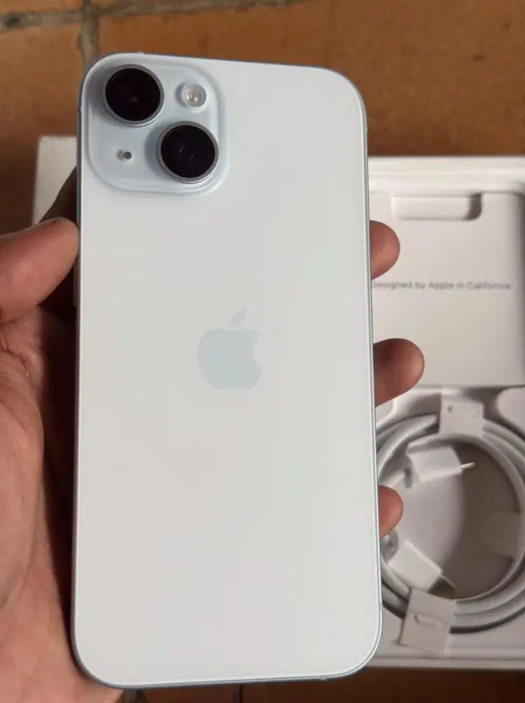 iphone 15 basic 128gb ibox like new