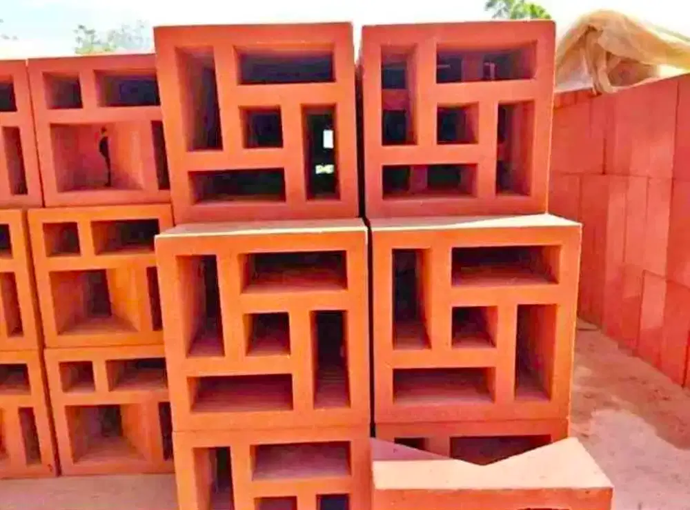 Roster beton merah terakota