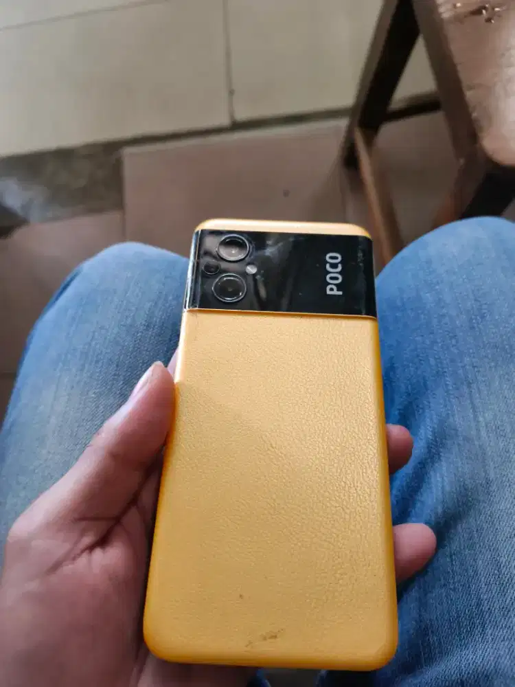 Poco m5 4/64 BATANGAN