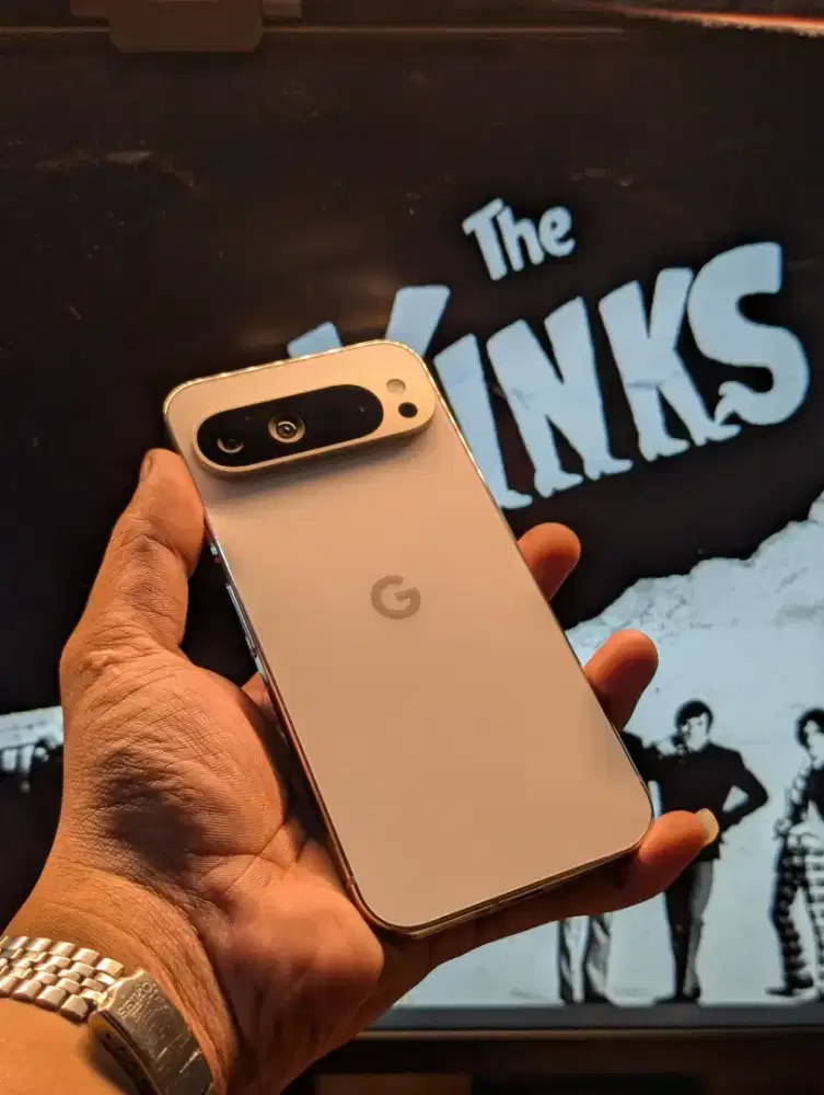 Google Pixel 9 Pro XL Porcelin ( United Kingdom )