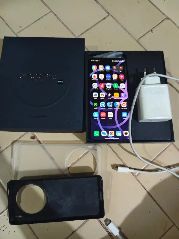 Vovo x100 pro fulset ram 16/512 gb